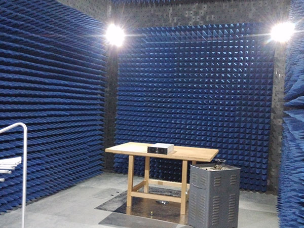 紧凑型电波暗室